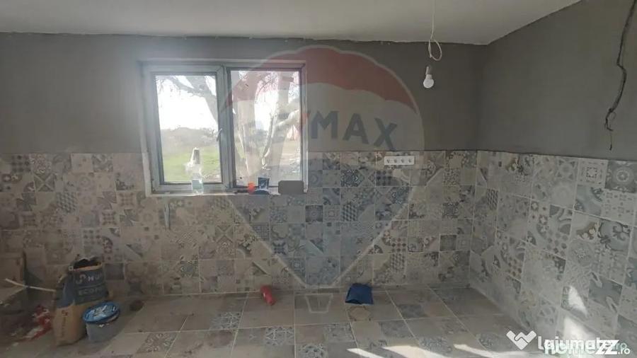Casă cu 5 camere cu Teren 2324 Mp în Fughiu