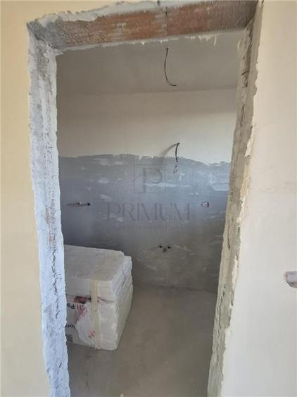 Duplex cu 4 camere cu Teren 300 Mp în Moșnița Nouă