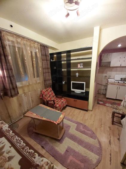 Inchiriez garsoniera complet mobilata ?i utilata , Brad, Ora?ul Nou - 1