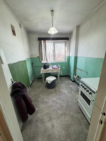 Apartament 2 camere, cf 1 semidec, etaj 4/4, Democratiei - 8