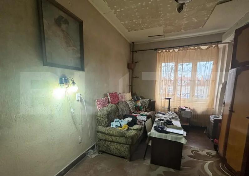 Casa de vanzare, 37 mp, teren 515 mp, zona Titulescu - Semic - 4