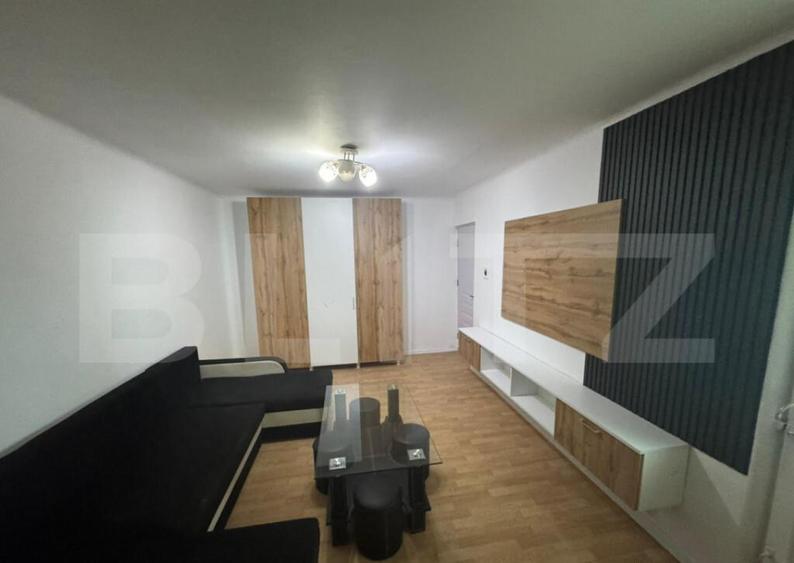 Apartament decomandat etajul 1, 52 mp, Rovine ,zona Parculet - 8