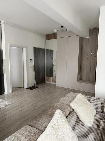 Inchiriez apartament 2 camere decomandate - 2