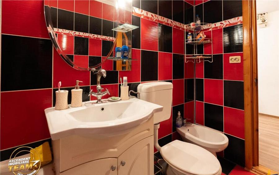 FILM!Apartament 2 camere,decomandat, mobilat,echipat,ariere - 18