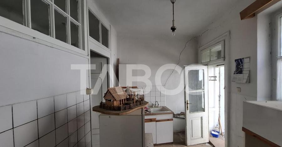 Casa individuala de vanzare in Centrul Istoric strada Maneju - 7