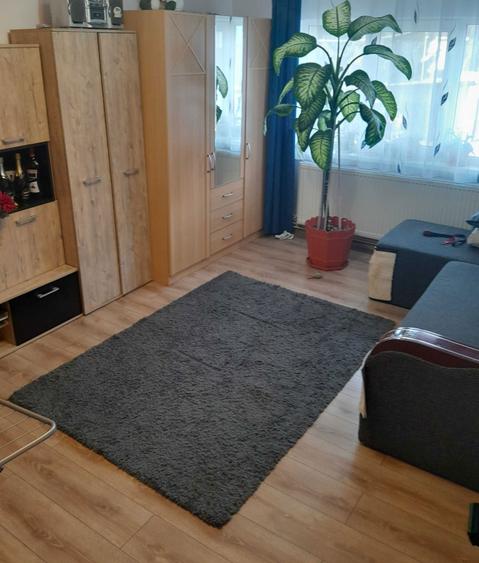 Apartament 3 camere. - 1