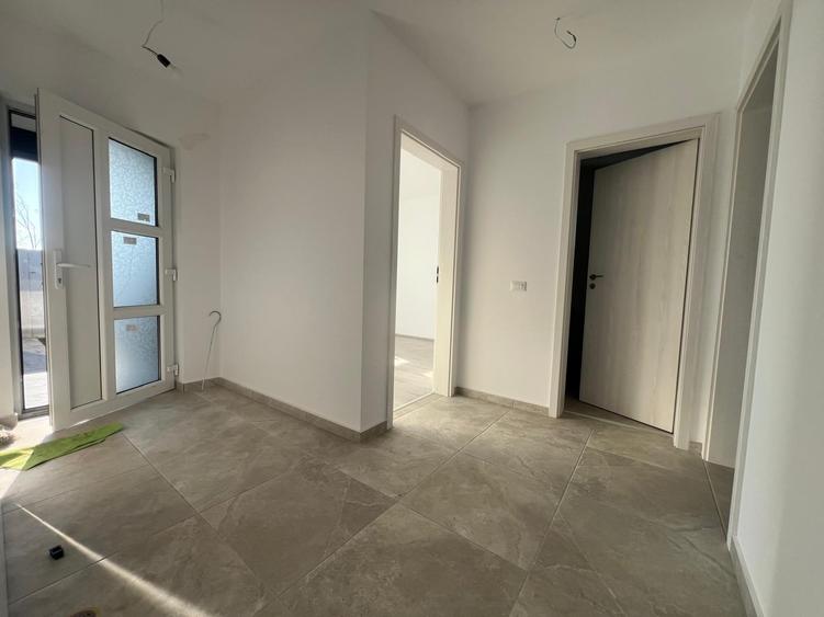 De vânzare casă pe parter – 3 camere, 2 bai, teren 376 mp - 12