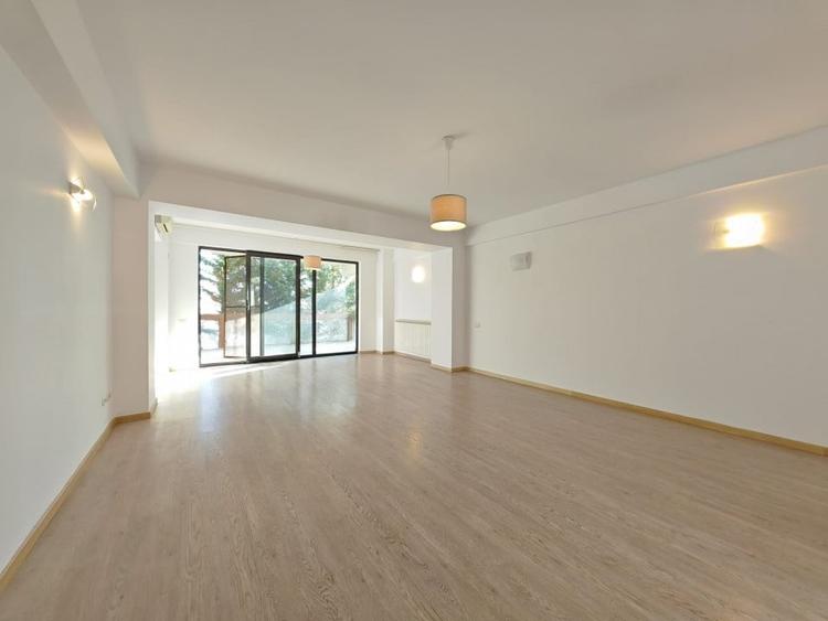Apartament foarte spațios lângă Pădurea Băneasa | Spații de depozitare | Parcare - 3