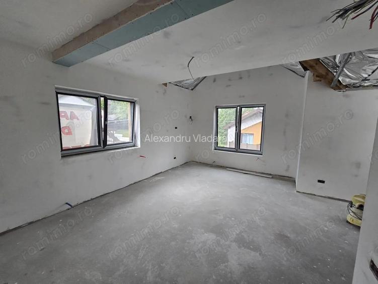 Apartament cu 4 camere 125 mp cu vedere la munti - Busteni - Zamora Apartament cu 4 camere 125 mp cu vedere la munti - Busteni - Zamora