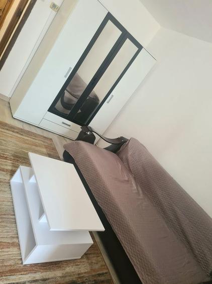 Inchiriez garsoniera - 1