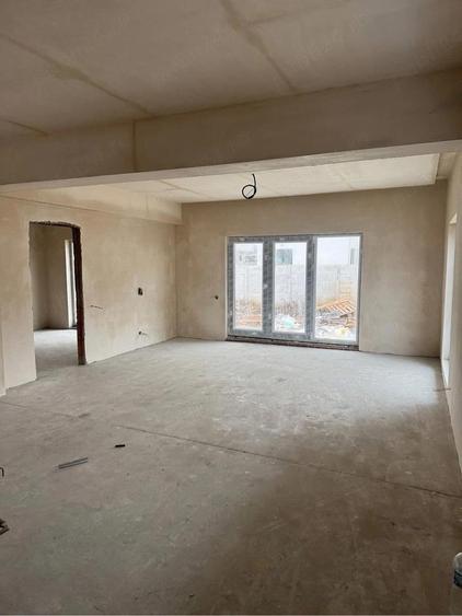 Case Vanzare Tunari - 1