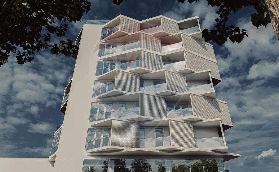 DE VANZARE apartament cu 3 camere nou ,central ,Piata Salajanca - 2