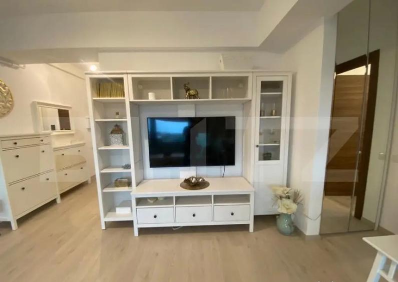 Apartament de lux, 3 camere, 94 mp, parcare subterana, zona - 5