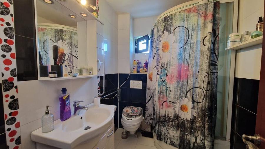 Casă spațioasă cu 4 camere plus teren 5.7 ari, Sat Sasar Comision 0 - 5