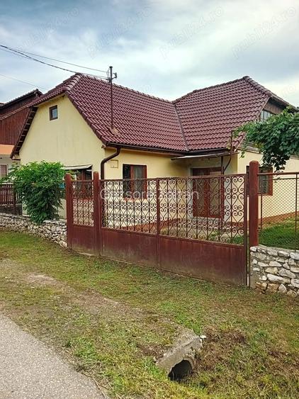 Casa de vanzare in Savar?in 91 mp utili + teren generos! Casa de vanzare in Savar?in 91 mp utili + teren generos!