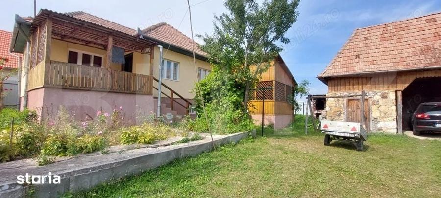 Casă cu 2 camere cu Teren 1040 Mp în Jucu