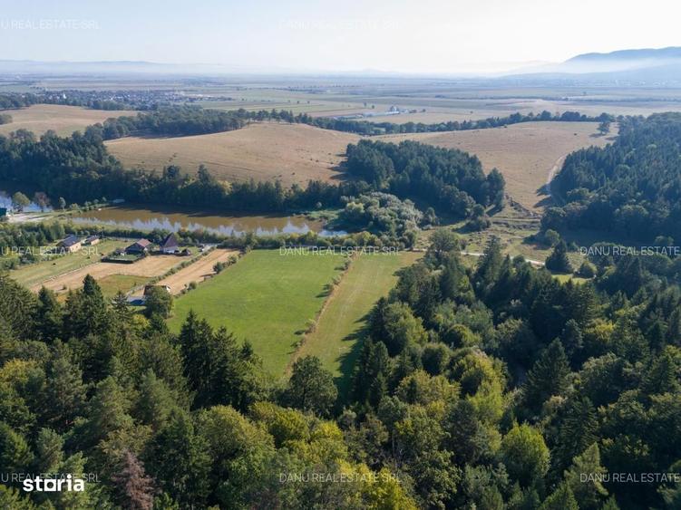 Teren 3.300 mp cu deschidere catre lac Vulcan, zona lacurilor - 1