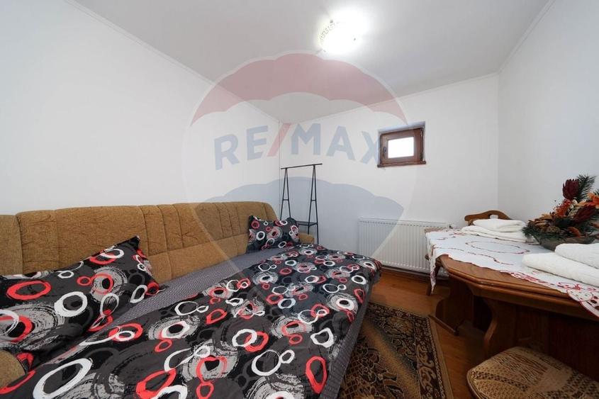 Casă individuala cu 6 camere - 27