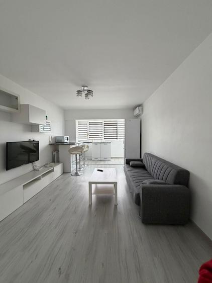 Inchiriez apartament 3 camere ,zona bariera Bucuresti - 1