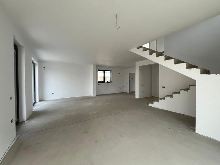 De vanzare vila individuala complex langa lac Corbeanca - 11