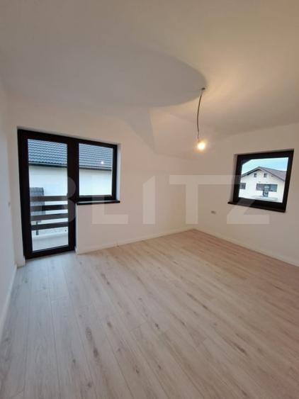 Casa moderna cu priveliste spectaculoasa spre Postavaru si acces rapid in BRASOV - 8