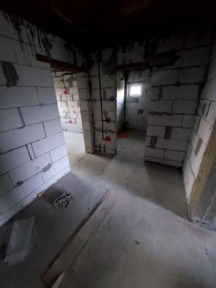 CASA CUMPANA  100 MP | 450 MP TEREN | TOATE UTILITATILE| - 9