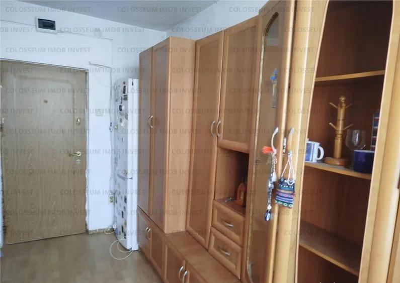 COLOSSEUM: Camera Ct termica mobilata utilata Piata Astra - 1