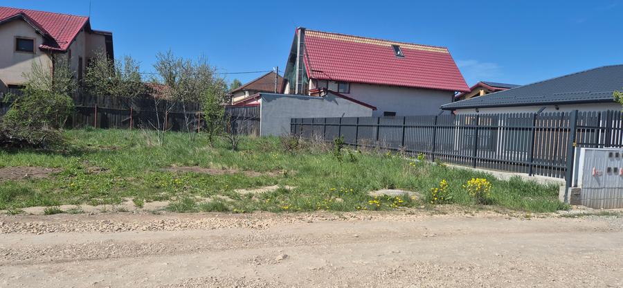 Teren Construcții intravilan de 700 mp, în Bod