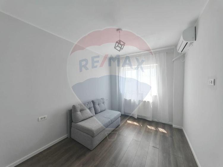 Apartament cu 4 camere - Aparatorii Patriei - Str Democratiei - 5