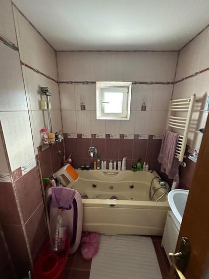 Inchiriez apart 2 camere - 4