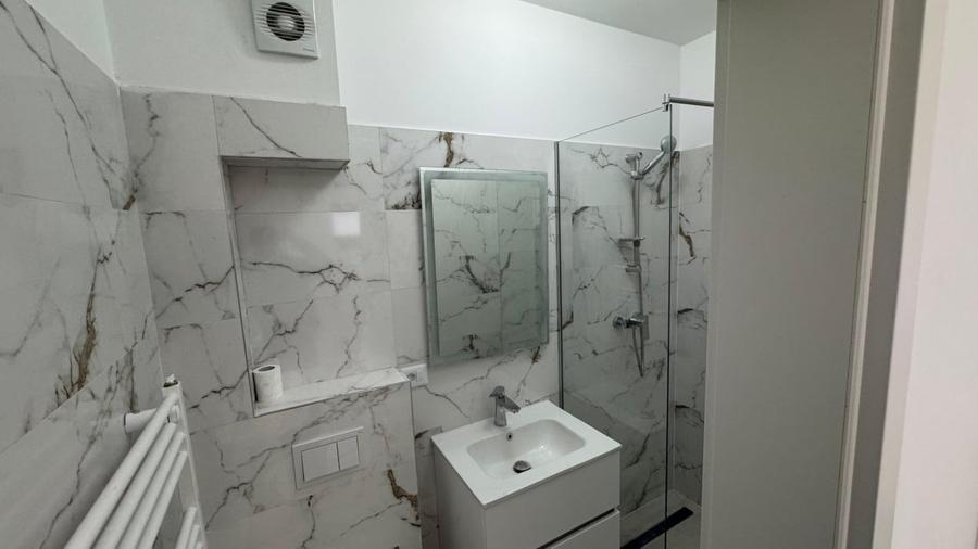 Penthouse modern in Tractorul - 8