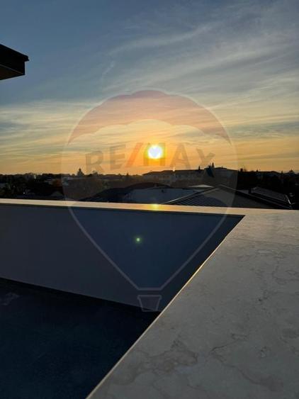 APARTAMENT CONFORT LUX DE VANZARE IN CENTRUL VECHI 4 CAMERE - 6