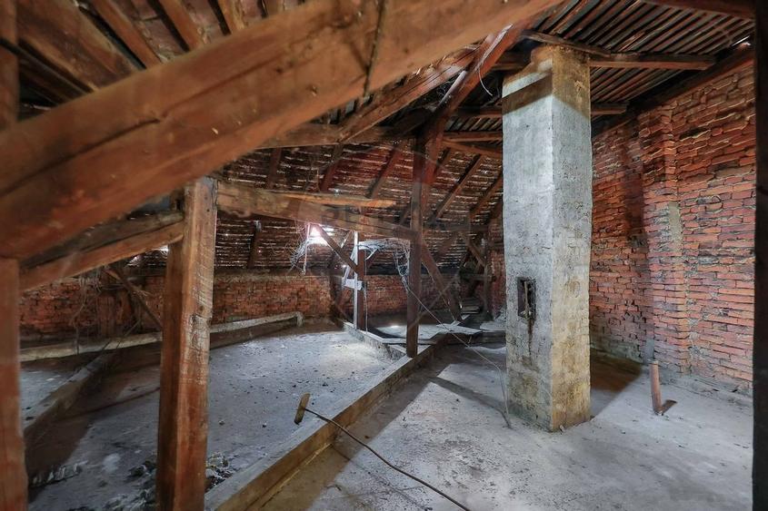 Apartament cu 4 camere de vanzare, Str. Sf. Apostol Andrei, Oradea - 31