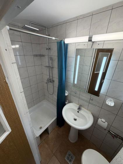 Inchierez Garsoniera Aparatament 1 camera semicentral - 3