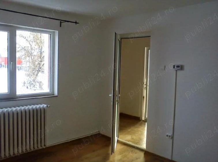 casa de inchiriat - 3