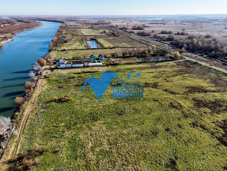 Teren intravilan VULTURU, 5.432 MP, front la Dunare 36 ML - 6