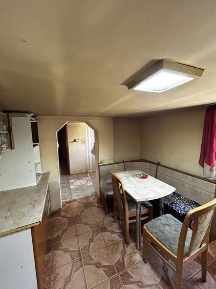 Casa 8 Camere Cu Teren 1500mp In Cermei - 26