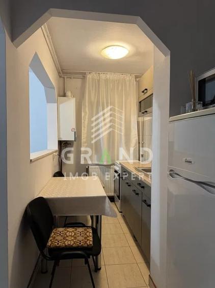 Apartament cu 4 camere | logie | 56 mp | Cartier Manastur | Mehedinti - 1