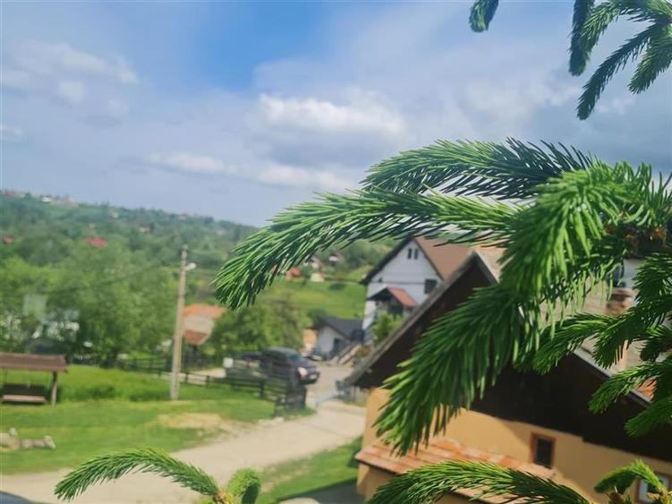 Teren 1.450 mp intravilan, la DN, cu priveliste de carte postala, Bran, Moieciu, - 2