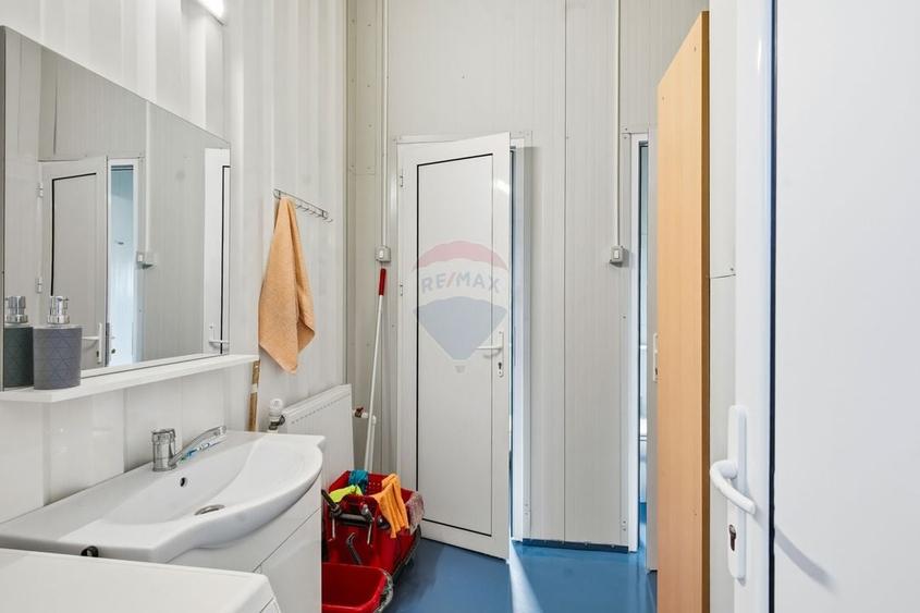 Hală Multifuncțională de Vânzare 600mp și Teren 924mp în Bucium - Iași - 5