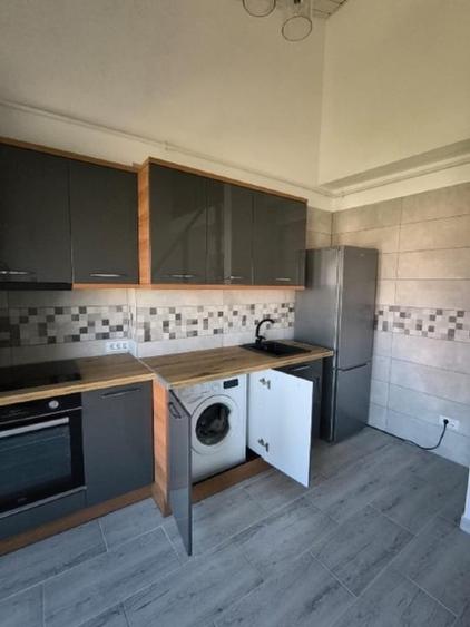 Apartament cu 2 camere decomandat, mobilat în Tomis Nord