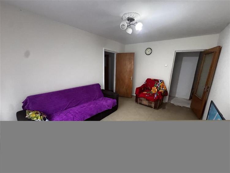Apartament 3 camere de vanzare  Tei, Sector 2, Bucuresti,49 mp utili + balcon, - 2