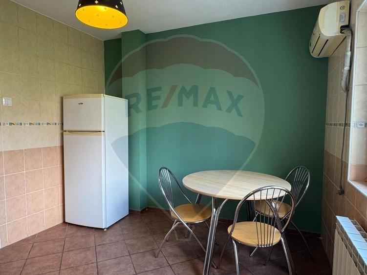 Apartament cu 2 camere de închiriat în zona Panduri - 6