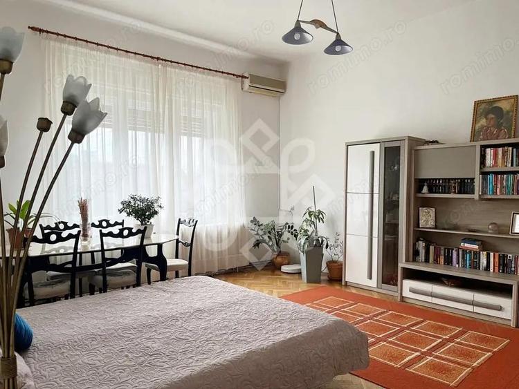 Casa cu 4 camere de vanzare in zona centrala din Oradea - 13