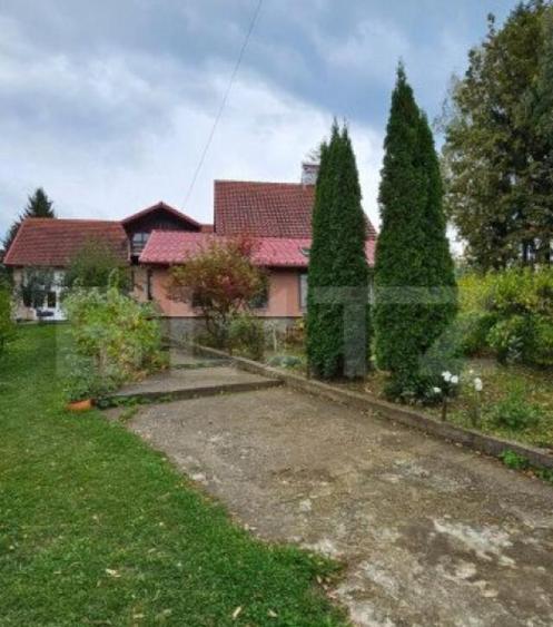 Casa deosebita, 3000 mp teren, 6 camere zona linistita - Bar - 8