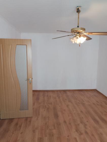 Vand apartament 2 camere zona Gorjului - 8