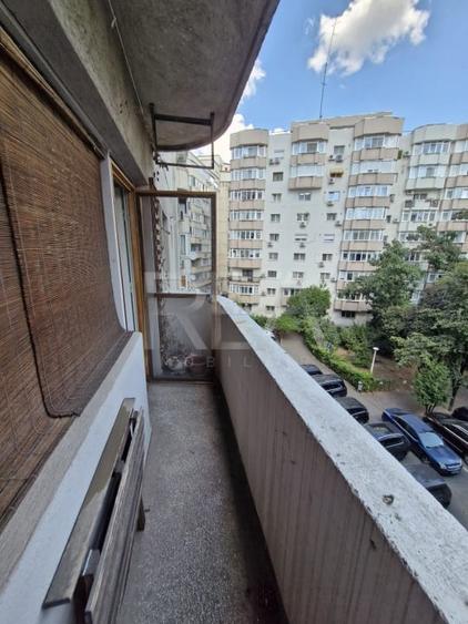 Garsoniera la 4 minute de mers pe jos de statia de metrou Muncii - 14