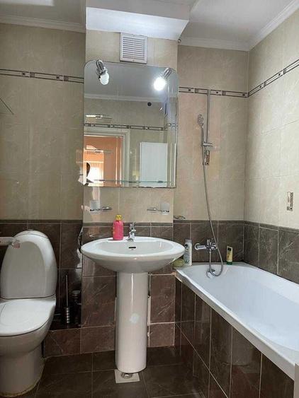 Inchiriez apartament 3 camere, zona Polivalenta, Arad - 5