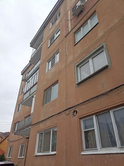 De vânzare apartament cu 3 camere în Sfântu Gheorghe - 1