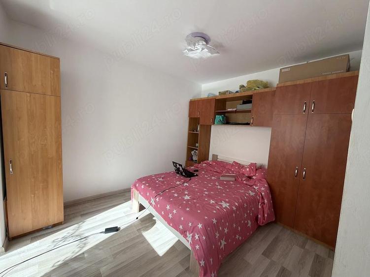 Apartament cu 2 camere semidecomandat, mobilat în Central